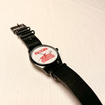 Prodam, novo öheap ročno uro