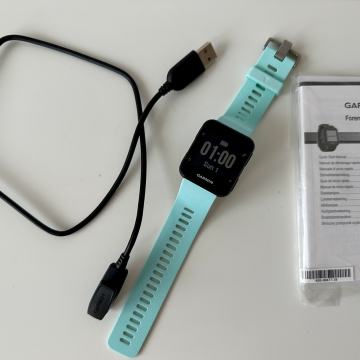 Športna ura znamke Garmin, kot nova