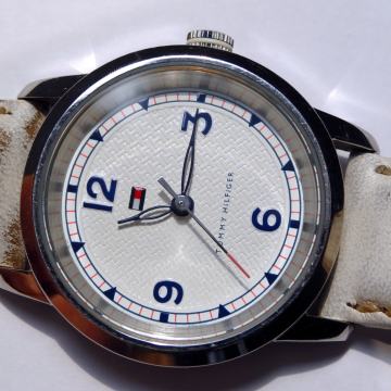 Tommy Hilfinger, vintage 3cm ženska ročna ura, delujoča, beige