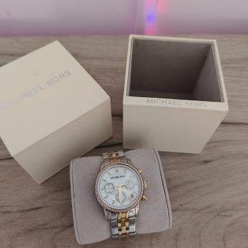 Ženska ura Michael Kors – zlato/srebrna, kristali, kot nova