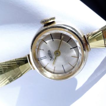 Zentra Rolanda 20 mikronska pozlata, delujoča ženska ura mehanska