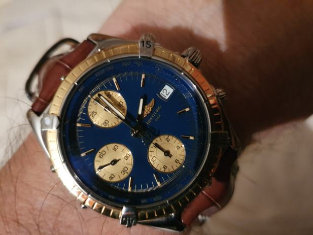 breitling ure cena