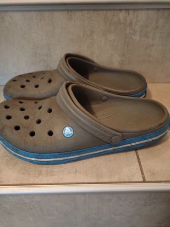 poshmark crocs