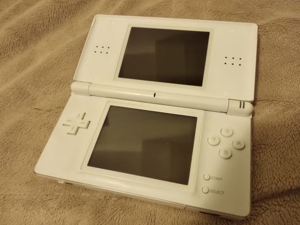 Juegos Nintendo Ds Lite R4 : Sunki Technology Limited - video games, nintendo ds lite ... / We hope you benefit significantly from using this website whilst getting truly the easiest most uncomplicated media enhancers you could ever imagine having for your ds/dsi.