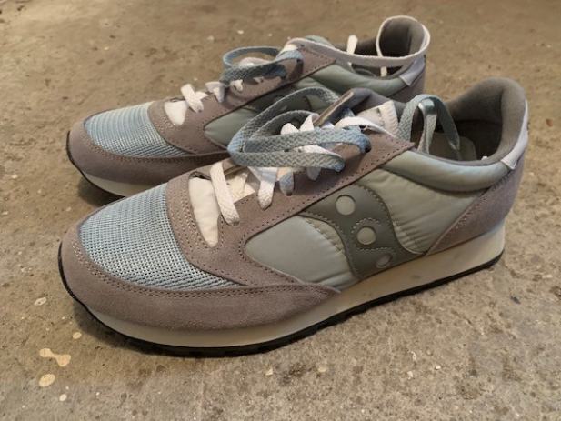 saucony 43