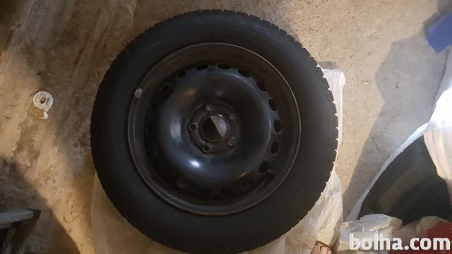 16-col, rabljene celoletne pnevmatike, Sava 205/60