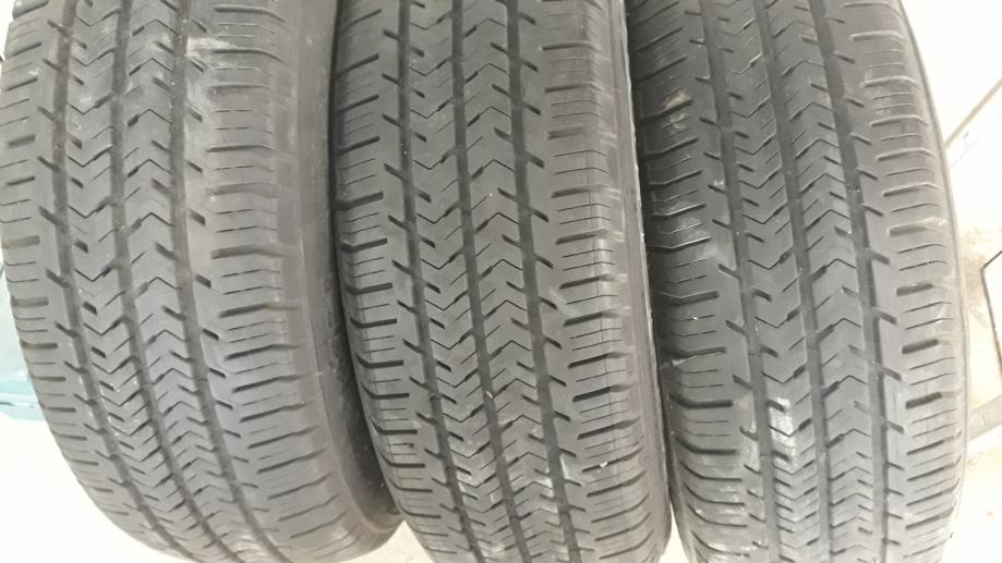 Letne pnevmatike Michelin Agilis 51 205/65/16C - 3kom