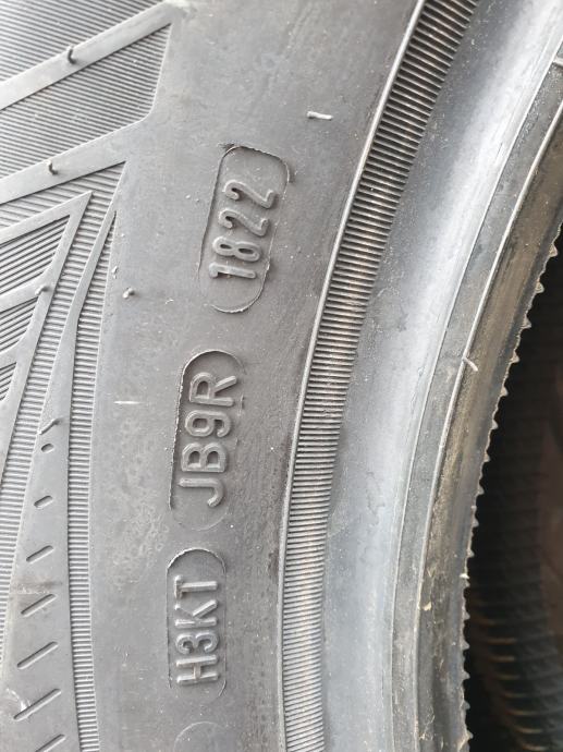 Goodyear Vector 4Seasons G3 Pneumatico 4 Stagioni 215/65 R17 99V Per SUV E 4x4