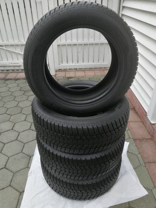 Zimske pnevmatike Sava Eskimo hp2 225/55/17 101V Količina: 4