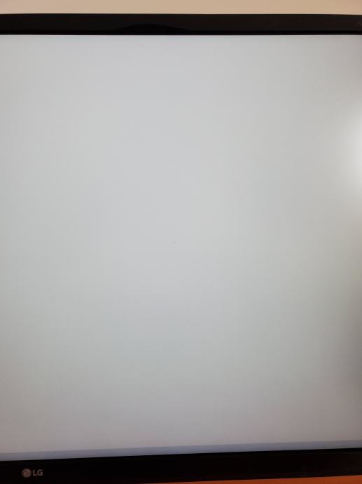 LG 24UD58 4K 3840x2160 IPS Monitor Dead pixels!