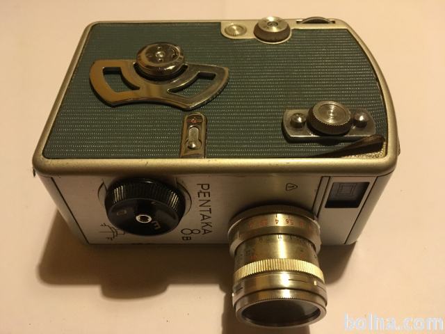 Stara filmska kamera Pentaka 8b
