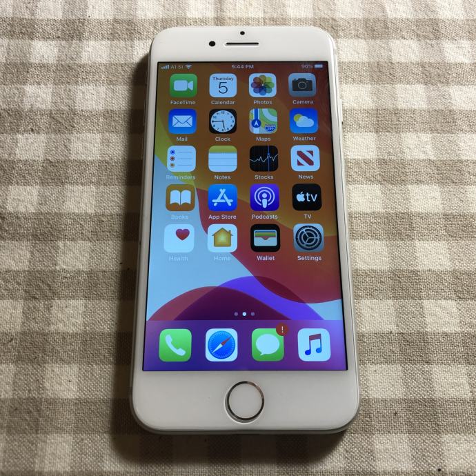 Apple iPhone 7, 32 GB, Sive barve, IZJEMNO LEPO OHRANJEN