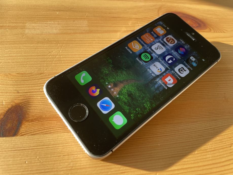 Apple iPhone SE 64gb (2016)