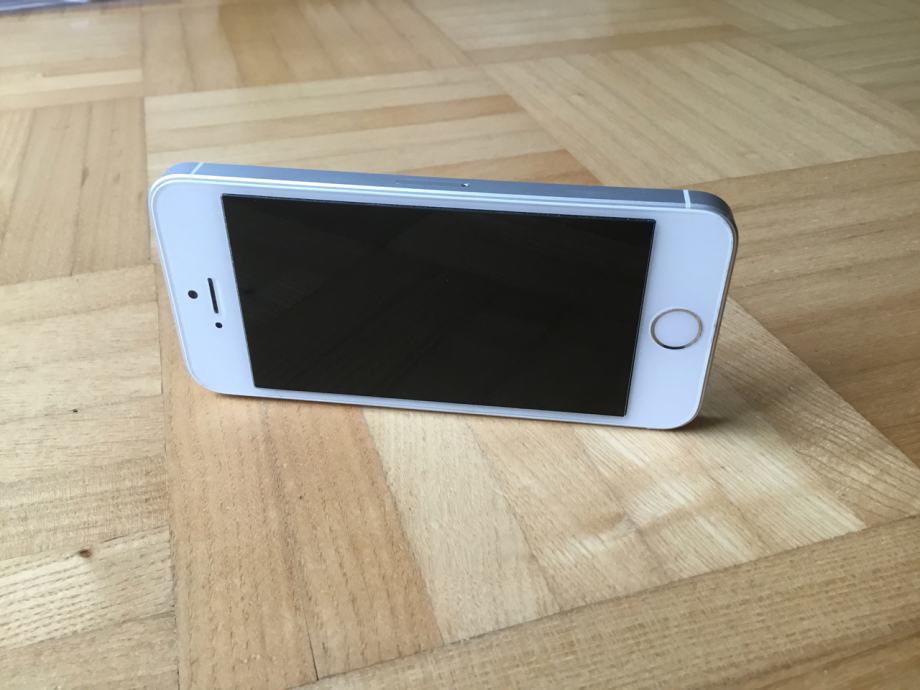 iPhone SE, Silver, 32GB (MP832DN/A), model A1723