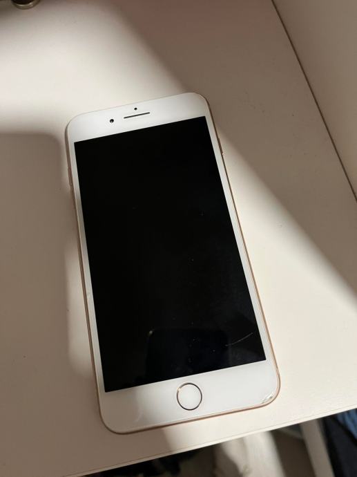 Prodam Apple Iphone 8 plus