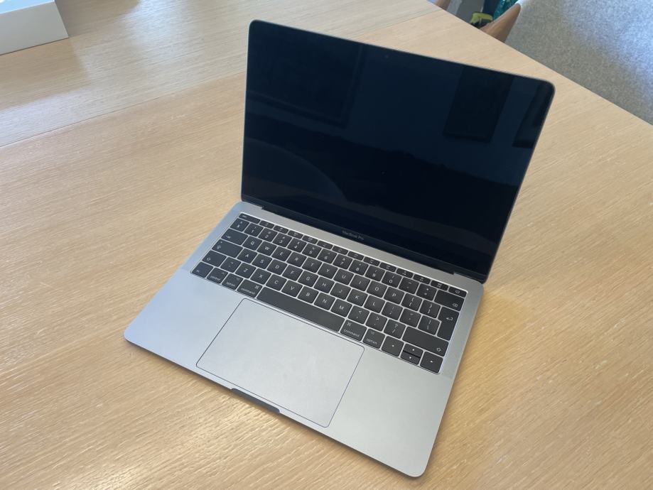 Apple - 15 MacBook Pro Occasion - 256Go SSD - Gris Sidéral - 2017