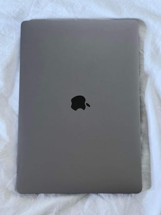 MacBook Pro 2019 (16-inch) - Core i9 2.3 GHz - 64GB RAM - 1TB SSD - Grade A - Space Grey - The iOutlet