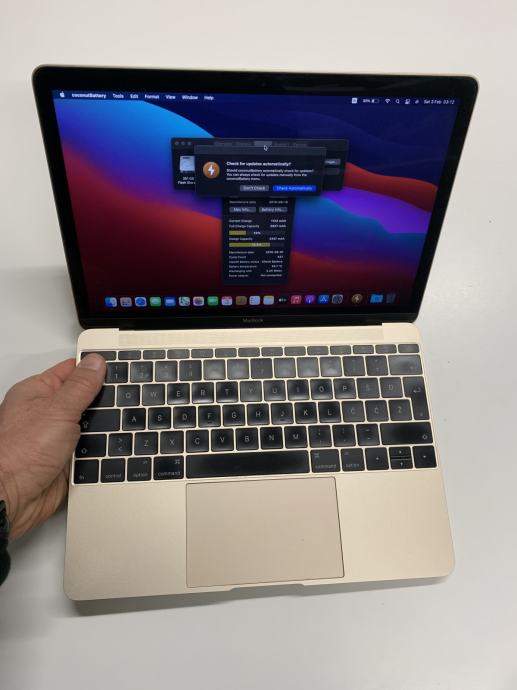 Apple MacBook Pro 13" Retina Core i5 2,3 GHz - SSD 256 Go RAM 8 Go