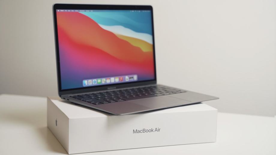 Apple Macbook Air M1 Space Grey 256 GB - KOT NOV - v garanciji