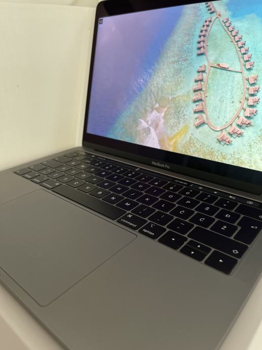 MacBook Pro 13 inch 2019 s TouchBar