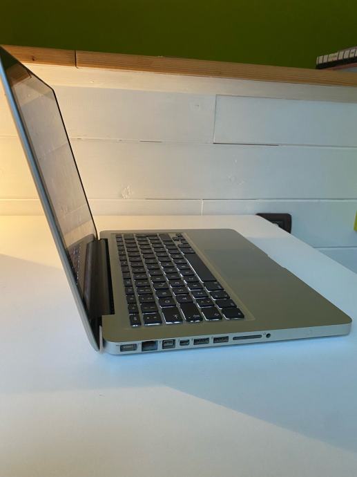 Macbook Pro (13 inch, Mid 2012)