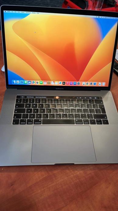 MacBook Pro 15”, 2018, top konfiguracija