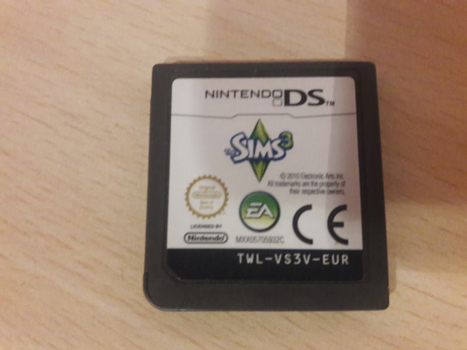 Prodajam igro The Sims 3 za Nintendo DS