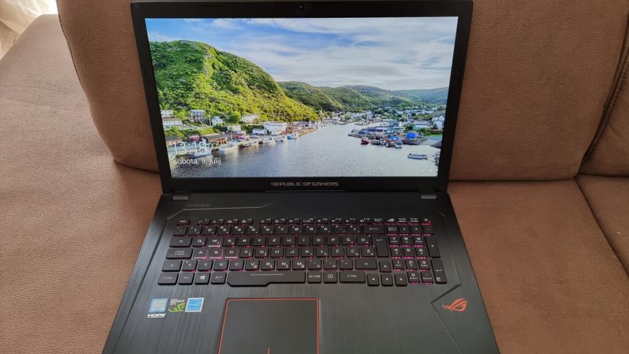 PC Portable Gamer Asus ROG GL753VD 17,3'' – I7, GTX 1050, SSD 250 Go + HDD 1 To, 16 Go RAM, Windows 11 (occasion)