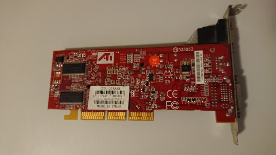 ATI Radeon 9250 128 MB, AGP, izhodi VGA, DVI, S-Video