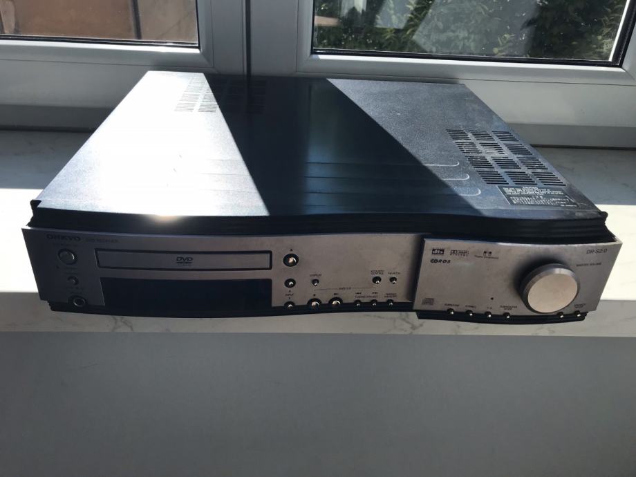 Ugodno Retro ONKYO DR S2.0, Retro DVD Player Made in Japan V okvari