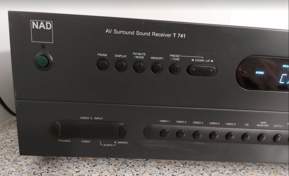 AV SURROUND RECEIVER NAD T-741