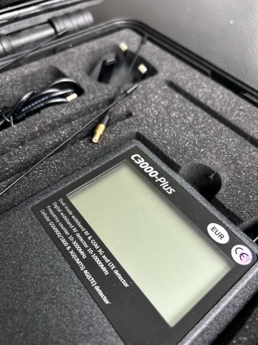 Hawksweep HS-C3000 Plus Handheld rf detector