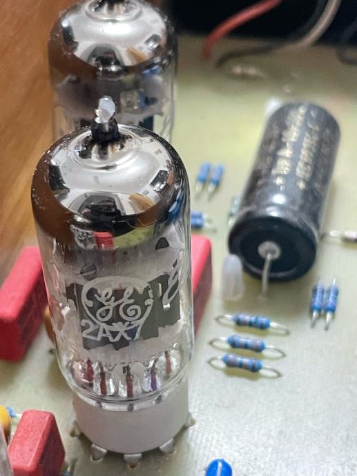 Phono preamp MM ear 834p clone