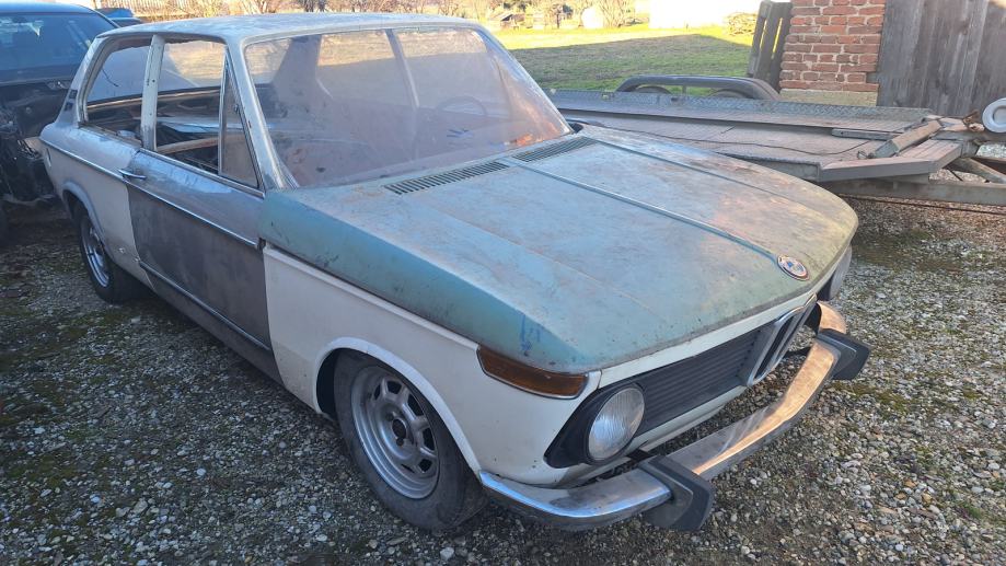 BMW 2002