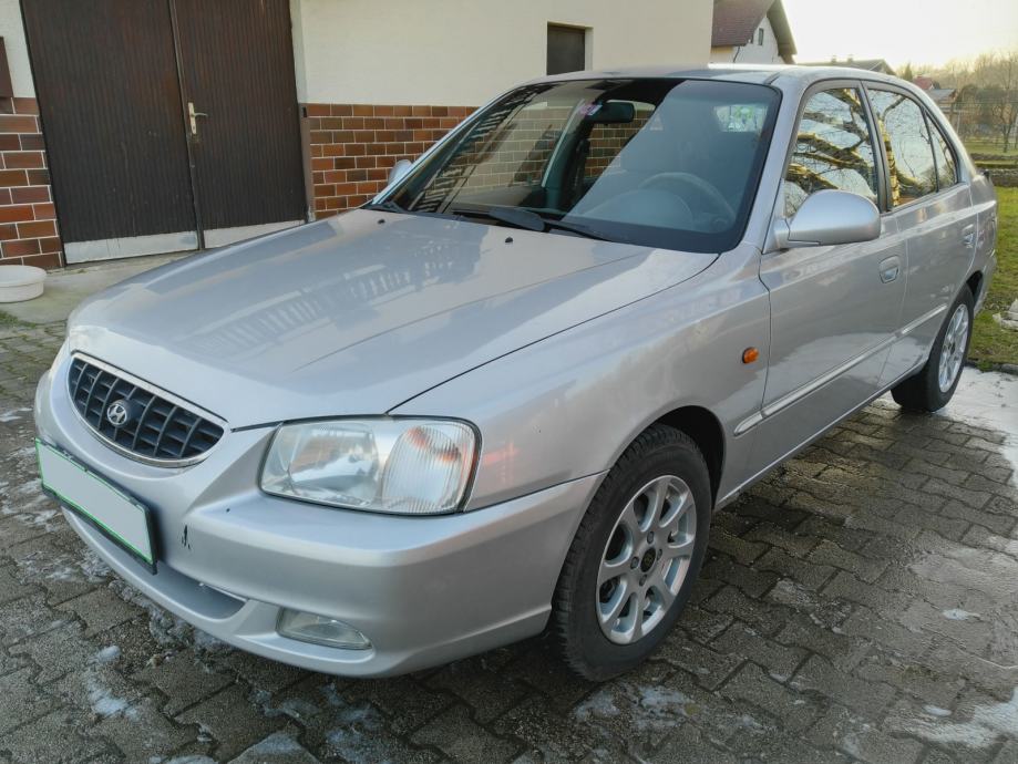 Hyundai accent crdi