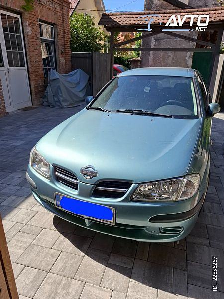 Nissan Almera