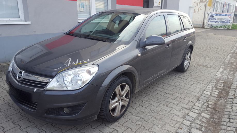 Opel Astra Karavan
