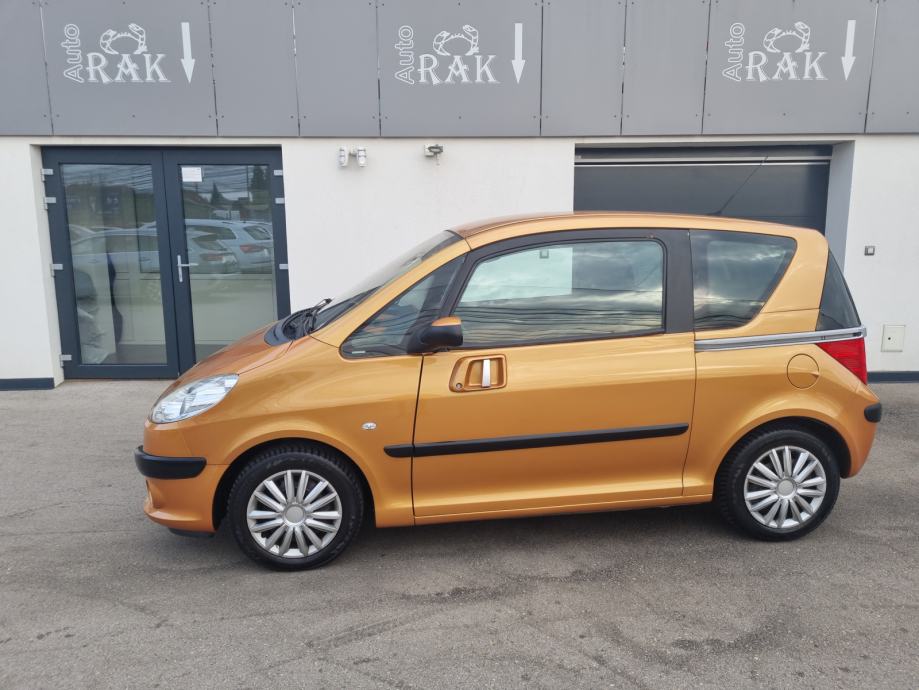 Peugeot 1007