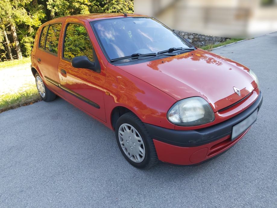 Renault Clio II