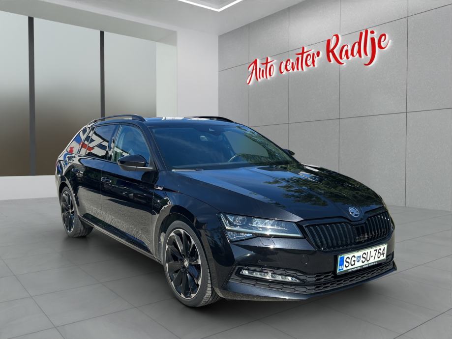 Škoda Superb Combi