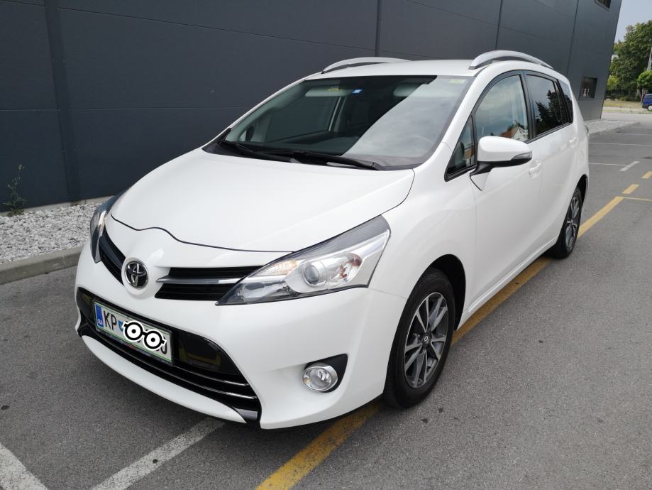 Toyota Verso