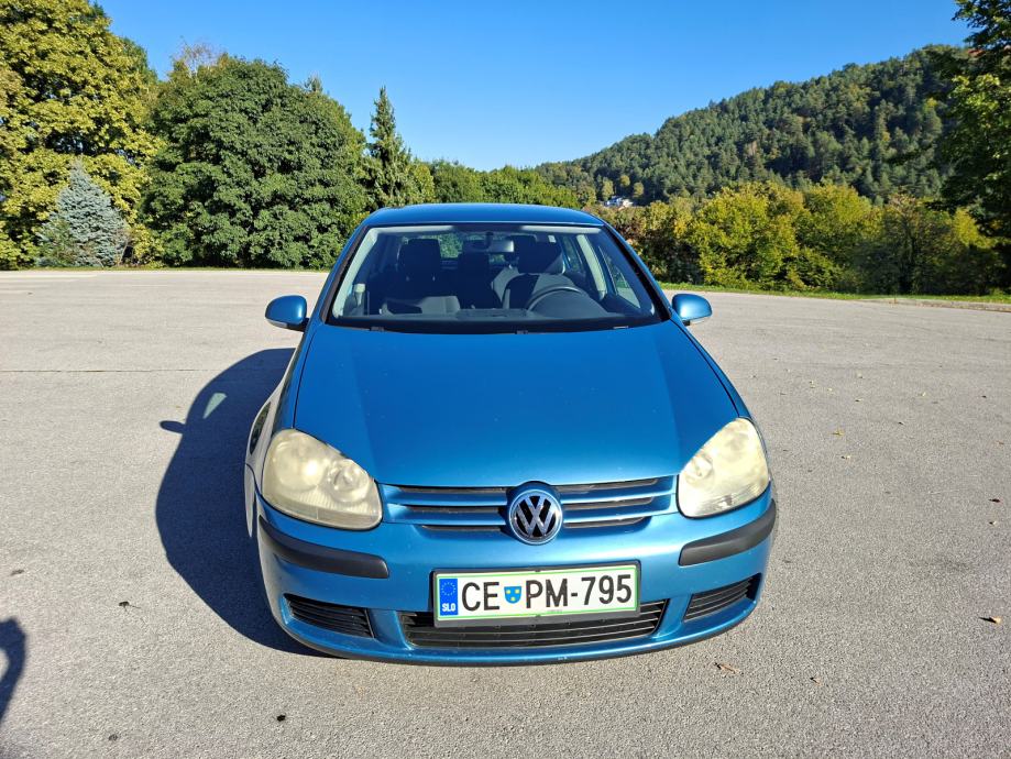 Volkswagen Golf V