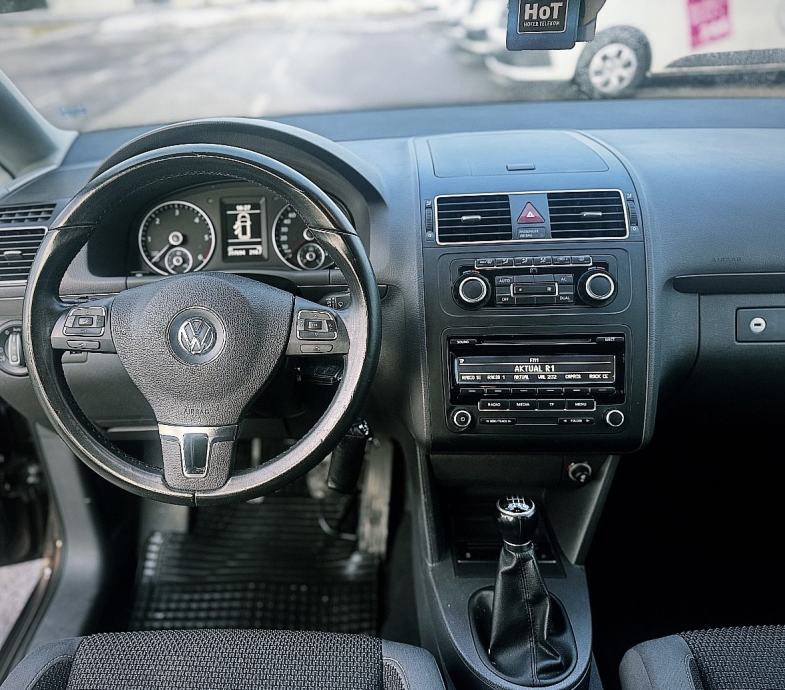 VW Touran 1.6 TDI Confortline