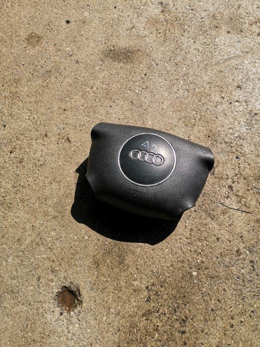 Audi a2 volanski airbag zracna blazina
