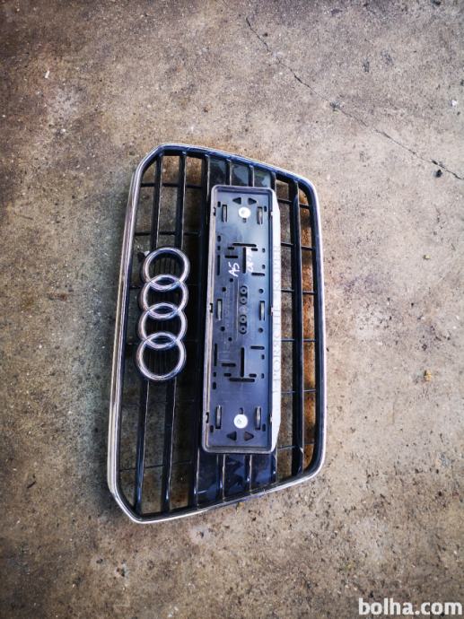 Audi a5 maska