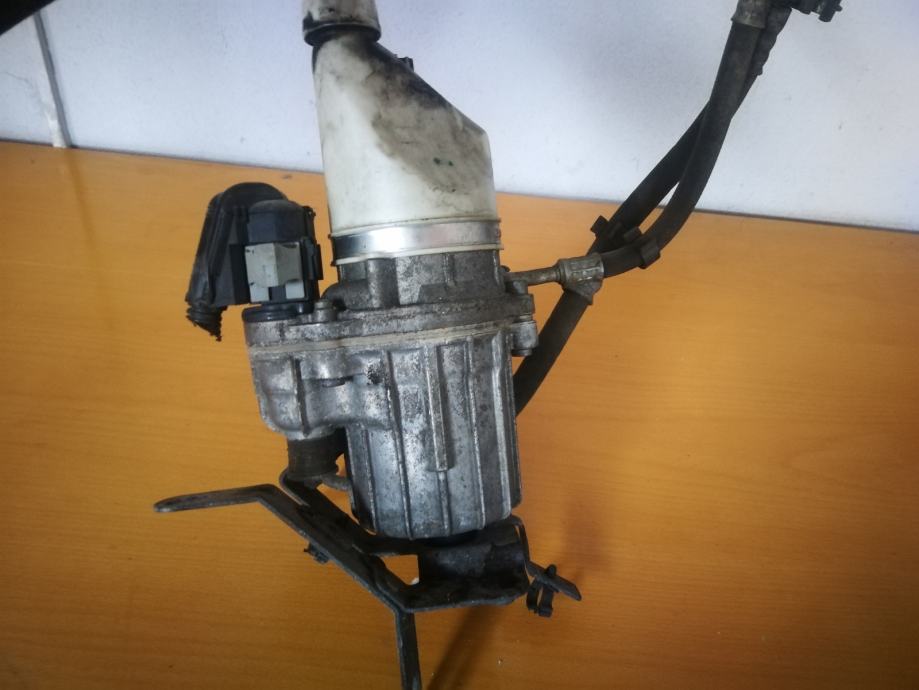 Opel Astra H servo črpalka električna servo črpalka pumpa 2x
