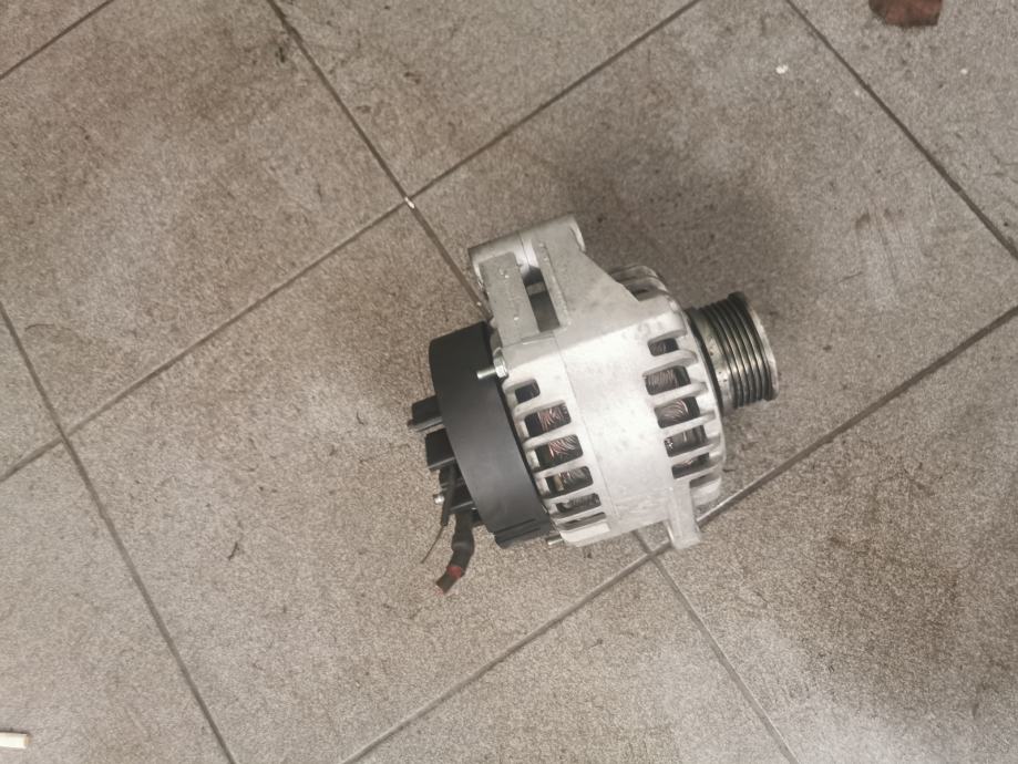 Opel Vectra C 1.9cdti 88kw alternator