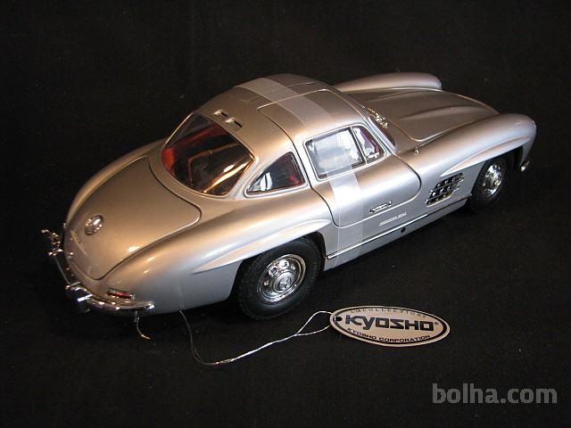 Mercedes-Benz 300 SL Coupé Rouge – Kyosho 1/18, Miniature Collection état Excellent
