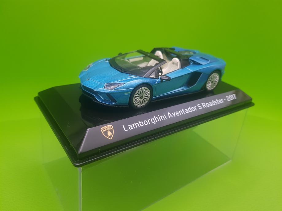 Lamborghini aventador  1:43