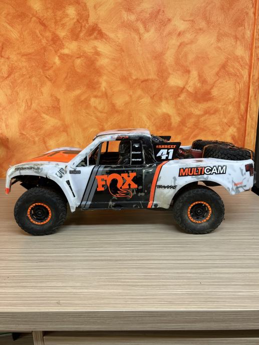 Brazo Trasero De Aluminio Para Traxxas Unlimited Desert Racer - Refuerzo Inferior Modelo TUDR56L01